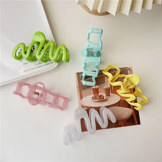 Fashion Women Hair Accessories Wave Shaped 10.5cm Large Candy Colors Plastic Claw Clips for Thick Hair